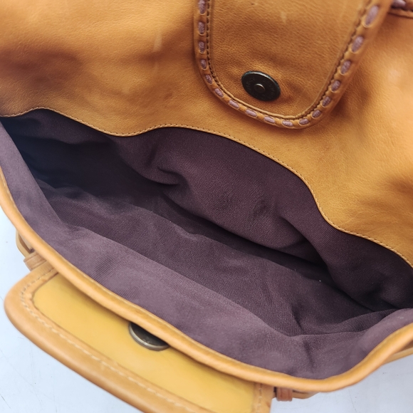 Cole Haan Musturd Yellow Leather Hobo Shoulder Hand Bag Whipstitch Boho Medium - Picture 8 of 16